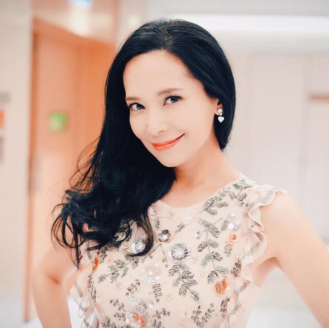 Hoa hậu Hong Kong mất sự nghiệp vì bê bối giật chồng, bỏ thai-1