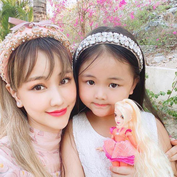 3 mỹ nhân Việt cạch mặt đại gia: Người gia tài trăm tỷ, người vướng lùm xùm Tuesday-5