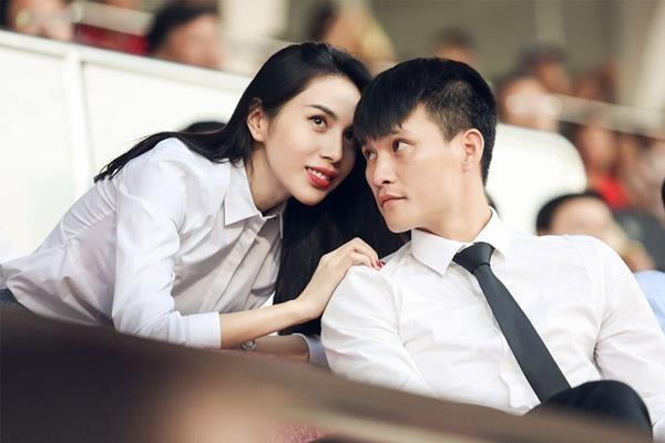 Con gái đã 7 tuổi nhưng Thủy Tiên vẫn quyết giấu dung mạo-6