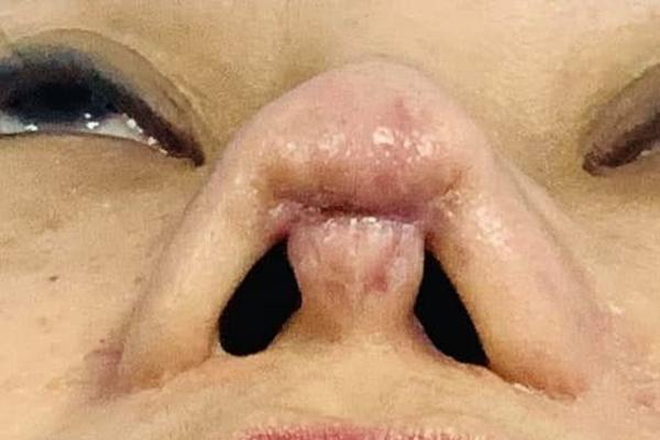 Hậu nghi án phim giả tình thật với Thanh Sơn, Quỳnh Kool lộ vòng hai kém thon gọn-6