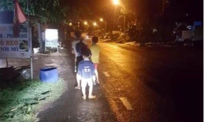 Bỏ nhà đi chơi, thầy bói lại phán 4 cháu đã ôm nhau tử vong-1