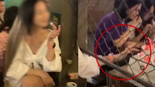 Người nhà cô gái ăn vụng bánh gato đồng loạt vào giải vây như mẹ thiên hạ-3