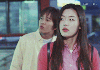 Son Ye Jin và Jun Ji Hyun: 2 tượng đài nhan sắc bất chấp thời gian của màn ảnh Hàn Quốc-5