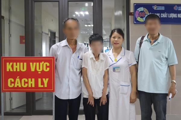 Nhờ MXH tìm cha mẹ, thần may mắn đã mỉm cười với cô bé bị bắt cóc từ năm 13 tuổi-4