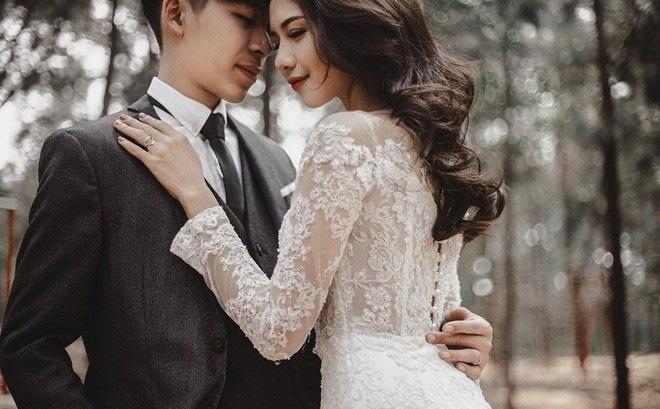 Đàn ông có thể xấu xí, vụng về thậm chí nghèo khổ nhưng đừng sống 2 mặt với người mình yêu-1