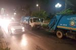 Hà Nội: Dân lại chặn xe vào bãi rác Nam Sơn, khu vực trung tâm ngập trong biển rác bốc mùi hôi thối-11