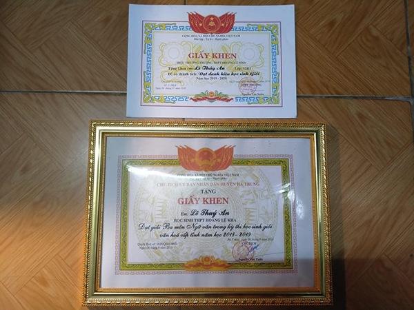 Cặp song sinh dính liền nổi tiếng Cúc - An thay đổi bất ngờ sau 17 năm phẫu thuật tách rời-3