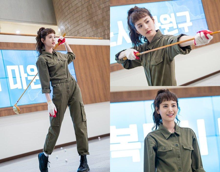 Nana khoe vóc dáng và phong cách cá tính trong bộ phim truyền hình “Into the Ring”.