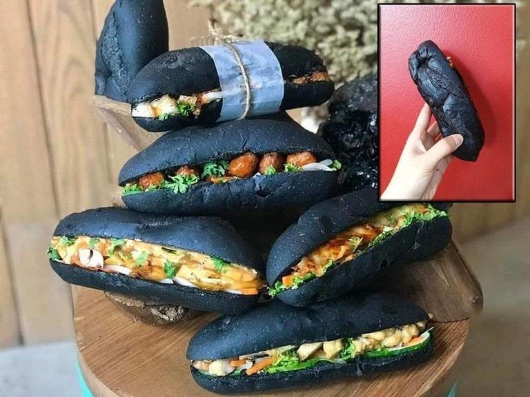 Bánh mì toàn thân đen như than gây sốt, dân mạng đua nhau truy lùng-1