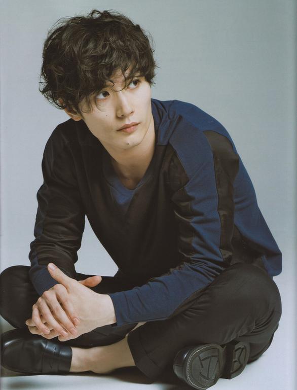 Phạm Băng Băng viết status sau cái chết của tài tử Haruma Miura: Kiên trì sống tiếp-2