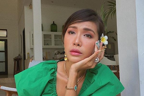 4 tháng mắc kẹt Bali, Minh Tú tổ chức Lễ bế giảng khóa tu mùa hè trước khi rời khỏi-9