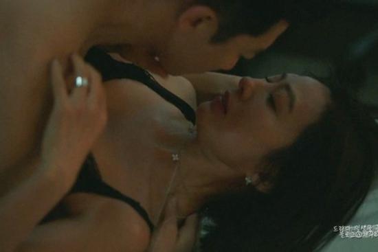 Top 5 phim Hàn Quốc 19+ 'sốc tận óc'