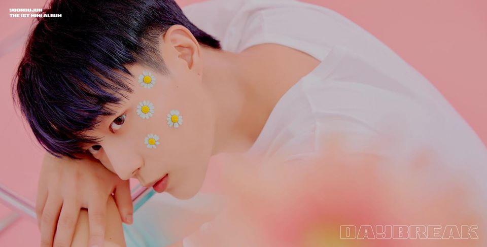 Trưởng nhóm Highlight Yoon Doo Joon tung hình ảnh teaser đầu tiên cho album solo 