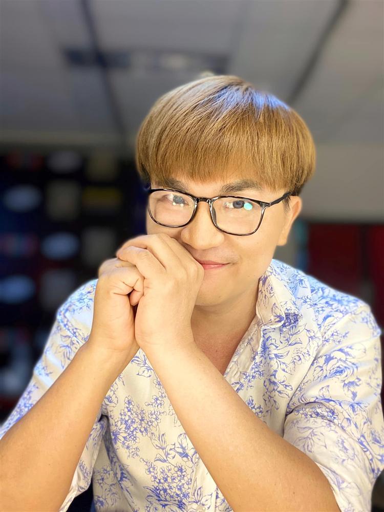 MC Đại Nghĩa tổ chức mổ mắt miễn phí cho 100 người nghèo-3