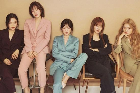 Red Velvet thông báo tình trạng của Wendy sau 7 tháng tai nạn gãy xương chậu