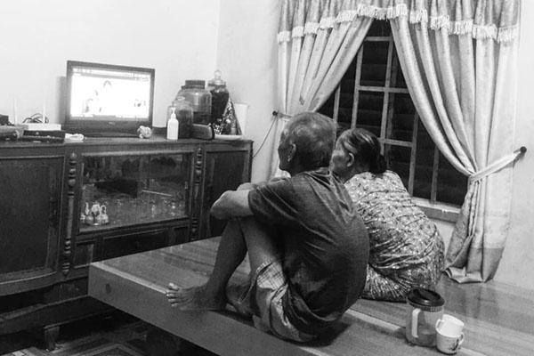 Chị em xuýt xoa bài nịnh vợ đi vào lòng người kèm bức ảnh hot của anh chồng tâm lý-3