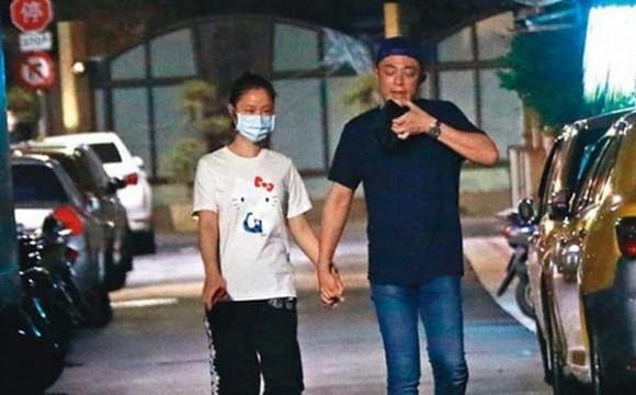 Phóng viên Cbiz tiết lộ Lâm Tâm Như và Hoắc Kiến Hoa đã ly hôn, chuyện là thế nào?-4