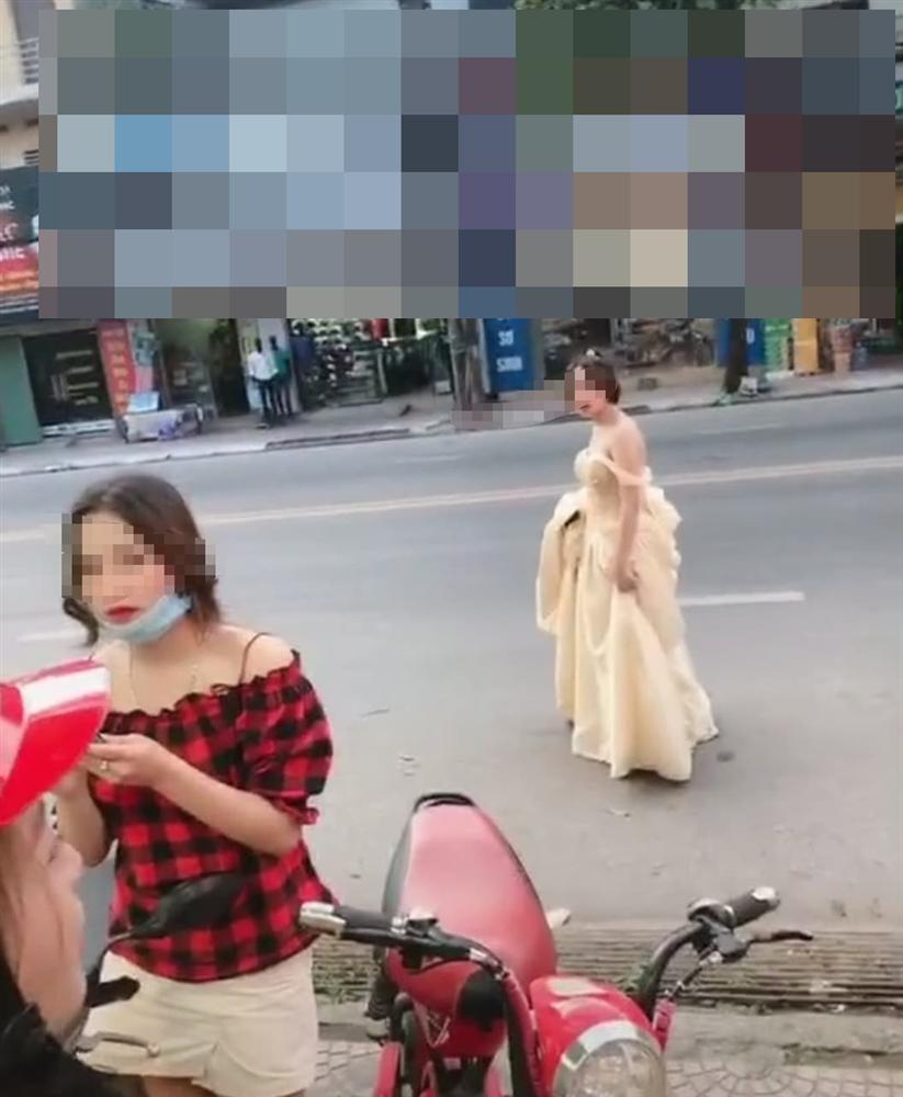 Cô gái chạy bộ cả cây số đến đám cưới người yêu cũ chỉ vì muốn nhìn anh cười hạnh phúc-3