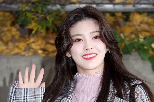 Ba thực tập sinh bị đuổi vì bê bối lừa đảo, gạ tình fan nữ-10