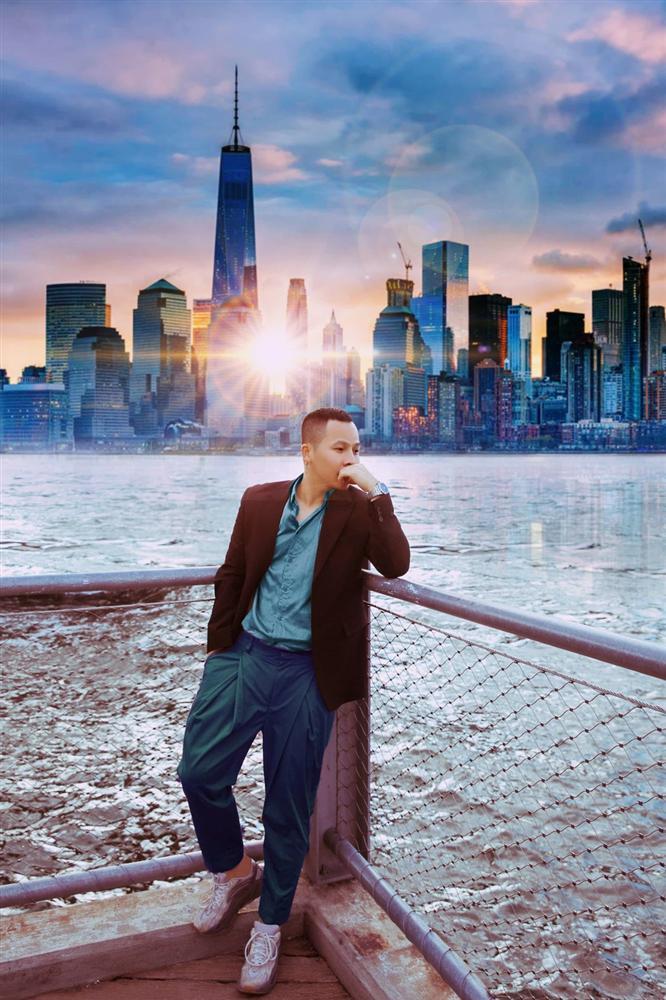 Khuyên mọi người đi du lịch sang chảnh, Vũ Khắc Tiệp bị hỏi: Tiền đâu ra?-1