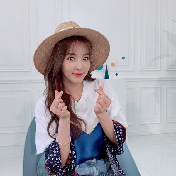 Nhìn không cũng chóng mặt với con số follow khủng trên Instagram các idol K-pop-4