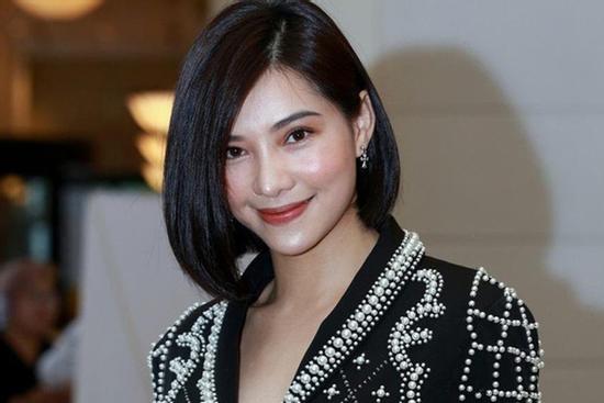 Thực hư Lưu Đê Ly bị đánh sấp mặt trên phố Mã Mây vì quỵt nợ