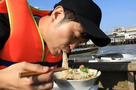 Loạt món ăn dân dã Việt Nam xuất hiện trên truyền hình Hàn Quốc