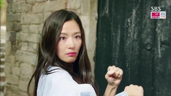 6 nữ chính đầu gấu được yêu thích ở màn ảnh Hàn-4