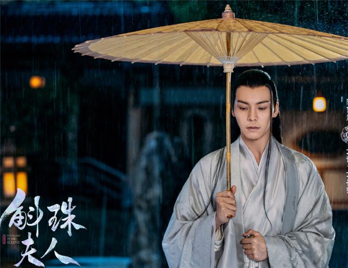 3 nam thần hứa hẹn cùng Dương Mịch bùng nổ màn ảnh-3