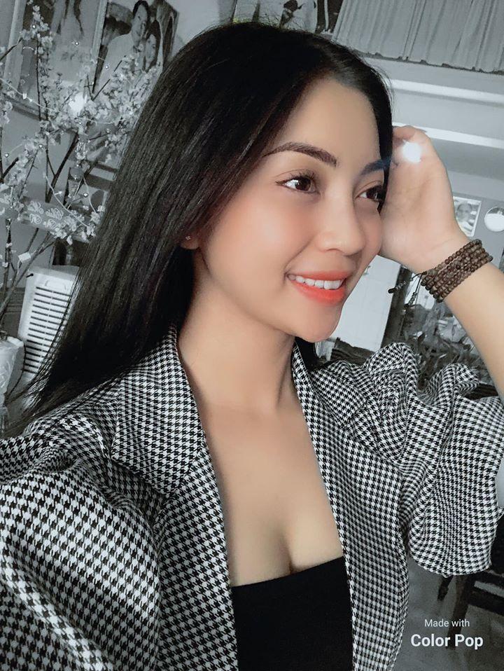 Nhật Lê sau 2 năm chia tay Quang Hải: Độc thân, mặt đẹp, dáng sexy-1