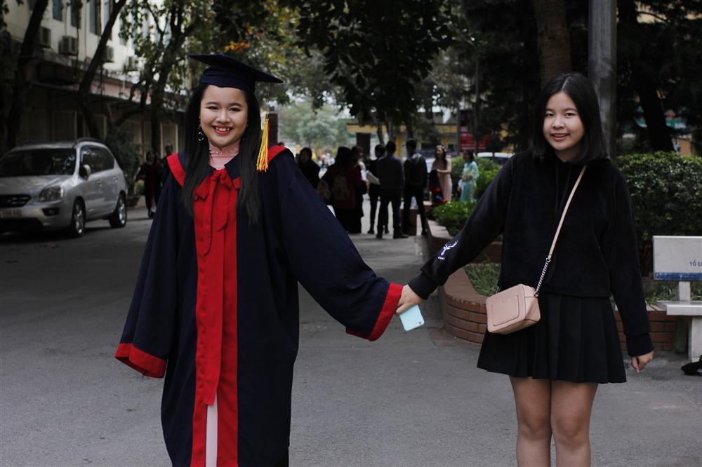 MC khiếm thị đầu tiên của VTV, học giỏi, nghị lực đáng nể-4