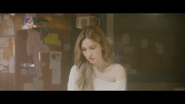 Somi tái xuất bằng MV mới giai điệu gây nghiện, thế mà vẫn bị chê đã nát càng nát-2