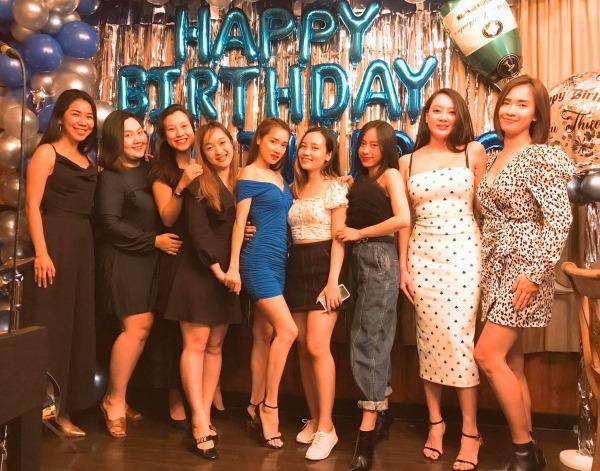 Mặc nguy hại, Hồ Ngọc Hà và loạt người đẹp vẫn ung dung đi giày cao gót khi mang thai-5