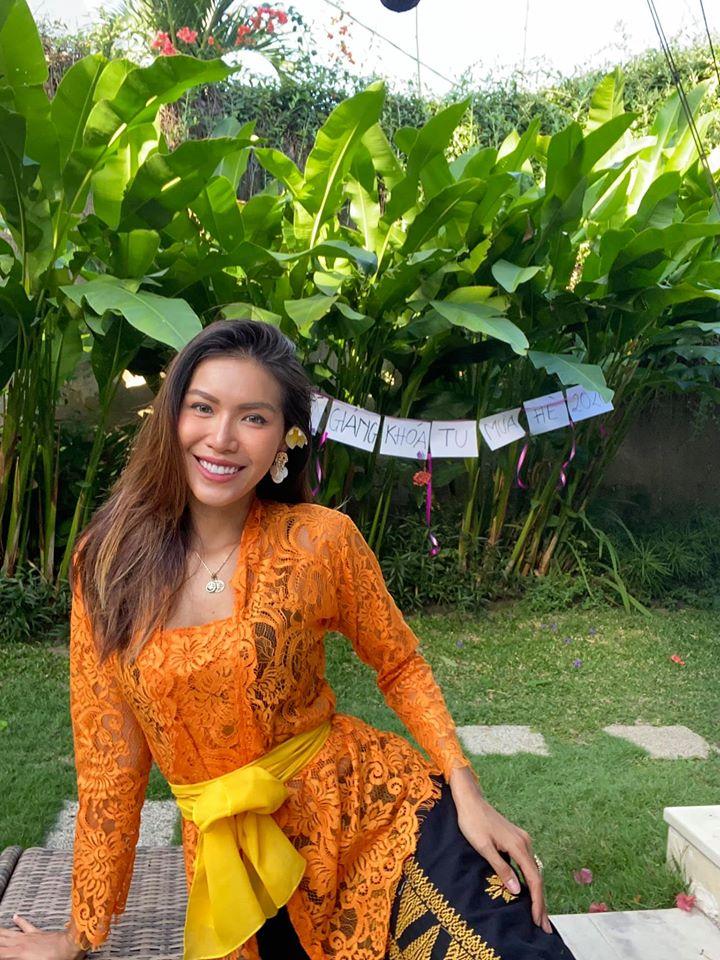 4 tháng mắc kẹt Bali, Minh Tú tổ chức Lễ bế giảng khóa tu mùa hè trước khi rời khỏi-6