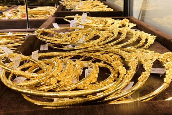 Giá vàng cao nhất mọi thời đại, vượt mốc 58 triệu đồng/lượng-2