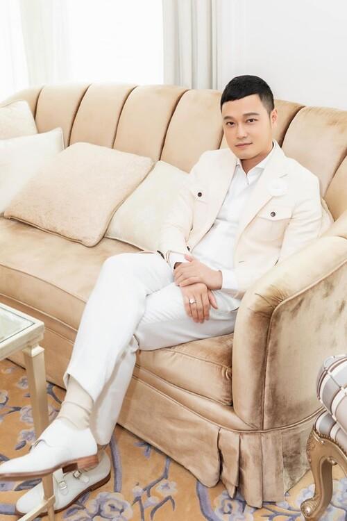 Sau lần nhậu bết bát bất tỉnh, Quang Vinh lại khoe ảnh phê pha rượu chè-7