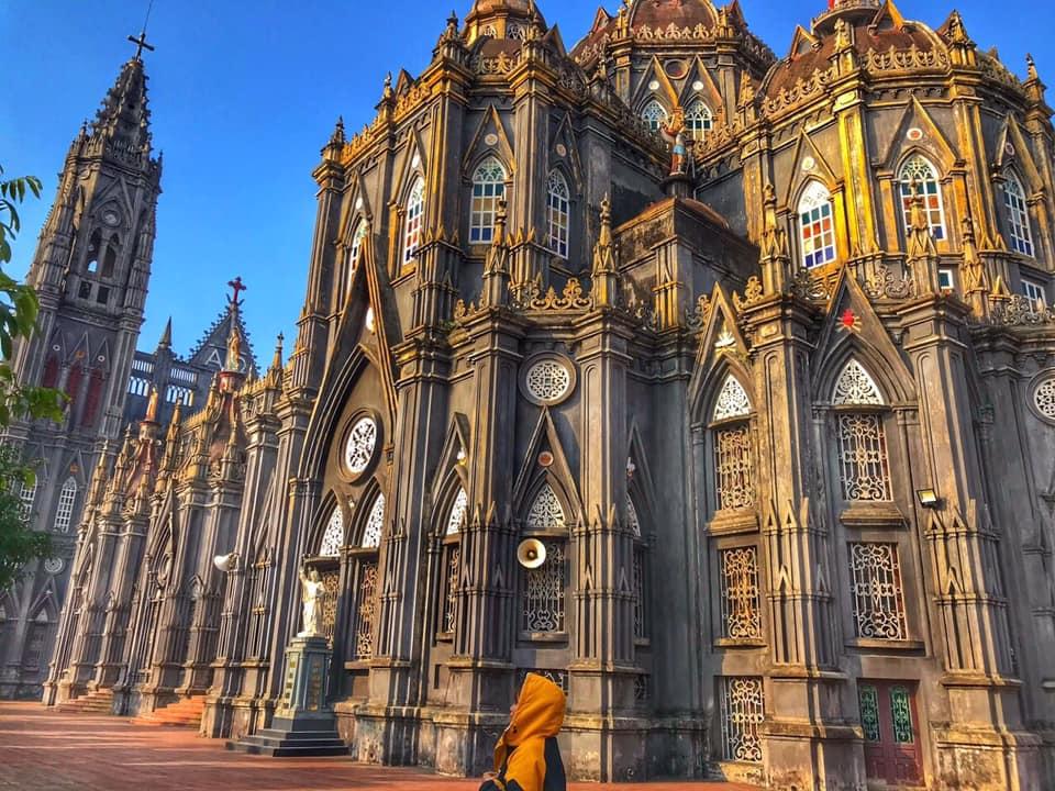 Trầm trồ ngôi trường ma thuật trong Harry Potter ngay giữa lòng Nam Định-3