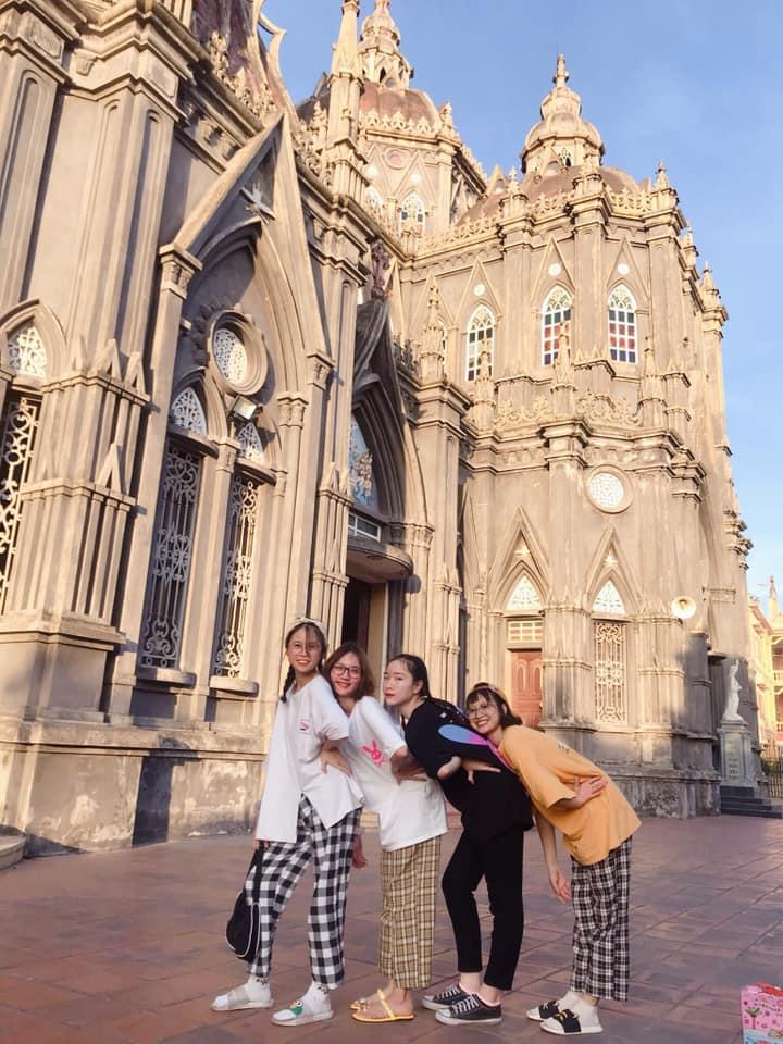 Trầm trồ ngôi trường ma thuật trong Harry Potter ngay giữa lòng Nam Định-4