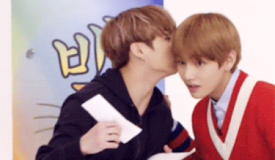 Những cặp đôi tình bể bình trong nhóm nhạc nam khiến hội hủ nữ bấn loạn-7