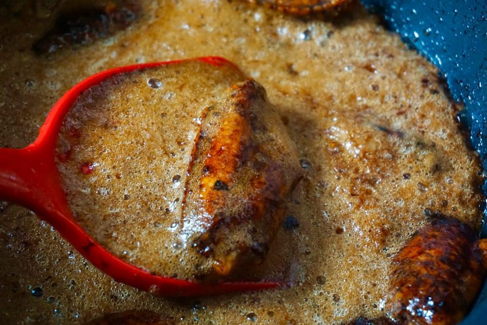 Om cánh gà, hãy thêm một thứ này vào đảm bảo ngon hơn ngoài hàng-4