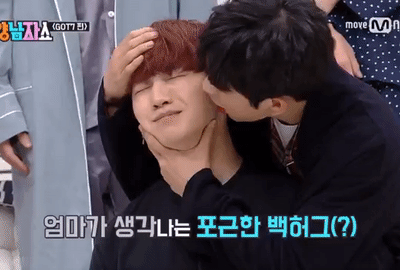 Những cặp đôi tình bể bình trong nhóm nhạc nam khiến hội hủ nữ bấn loạn-25