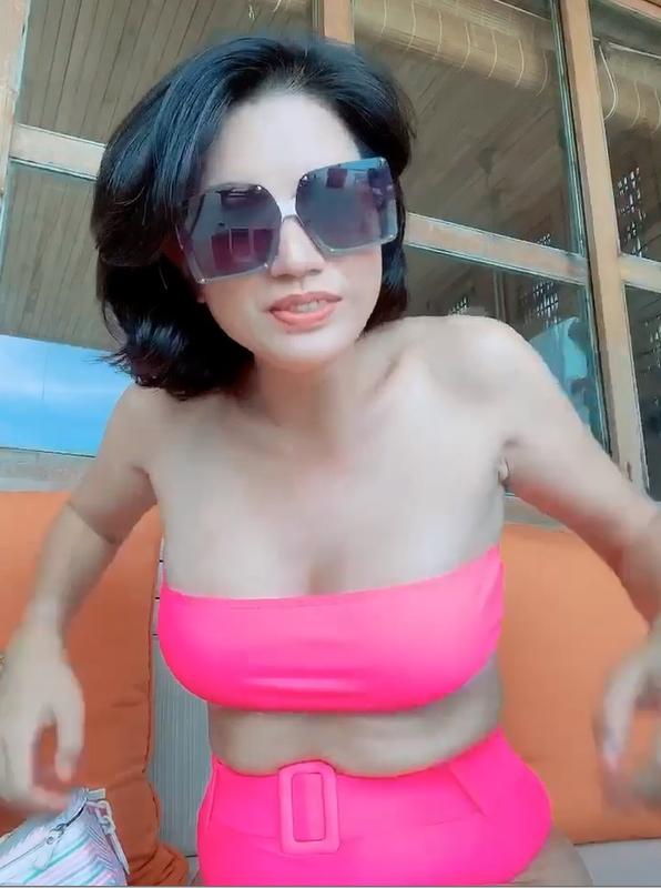 Trang Trần photoshop ảnh bikini đâu ra đấy dù béo như trâu với vòng eo 109cm-7