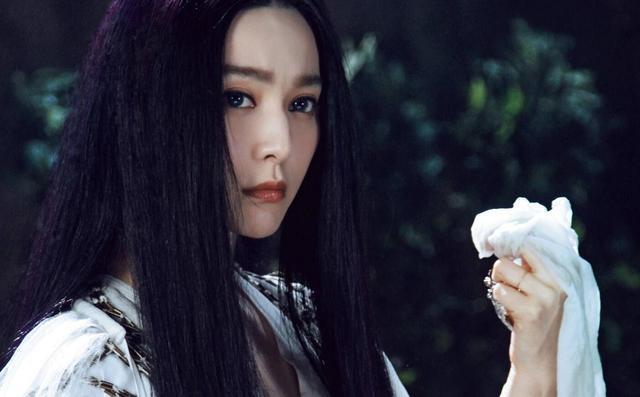 Từ đỉnh rơi xuống đáy, Phạm Băng Băng giờ đây có còn là đại gia của chính mình?-1