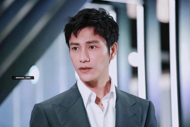 Không nhận ra Trần Khôn sau khi giảm 10kg, dung mạo xuất sắc ngỡ ngàng-2