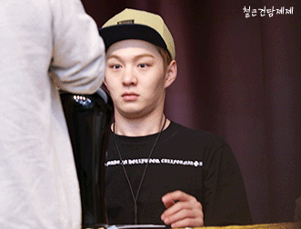 Các thánh lố nổi tiếng giới idol khiến fan nhiều lúc chỉ biết quỳ sống-19