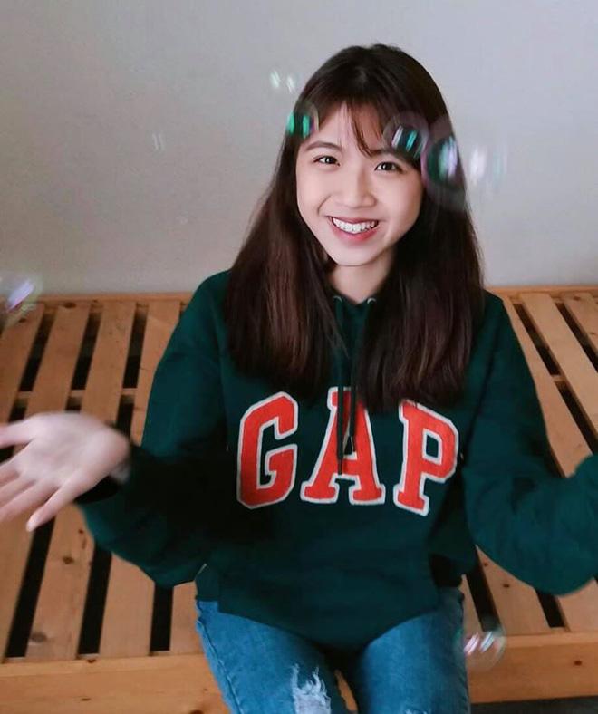 Hot girl ống nghiệm Lan Thy cập nhật trạng thái mới sau ngày dài quy ẩn mạng xã hội-3