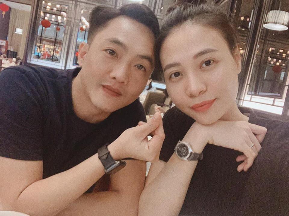 Bị Đàm Thu Trang chụp lén, Cường Đô La vẫn phong độ bất ngờ-6