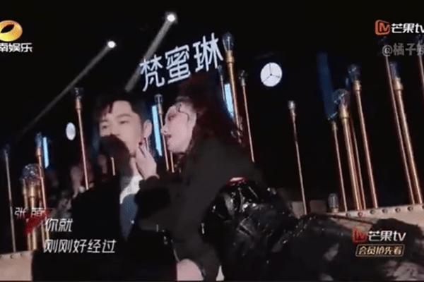 Không nhận ra Huỳnh Hiểu Minh khi không trang điểm-3