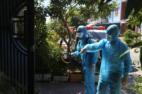 Bộ Y tế thành lập 3 tổ công tác đặc biệt hỗ trợ Đà Nẵng dập dịch