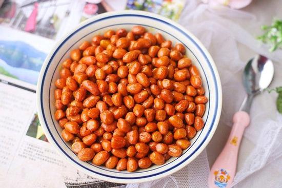 Lạc rang muối tưởng dễ nhất quả đất nhưng không biết cách vẫn chưa thể ngon đến độ tuyệt đỉnh